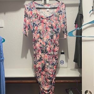 Size small maternity dress
